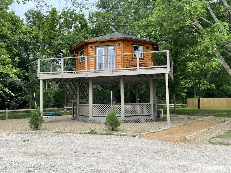 Treehouse rental at Silver Spur Resort